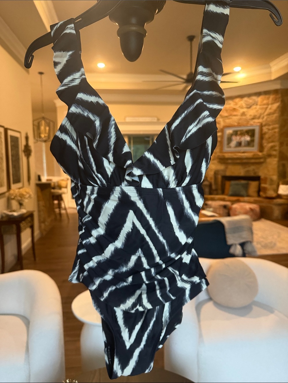 Dkny Black and White Patterned One-Piece Swimsuit